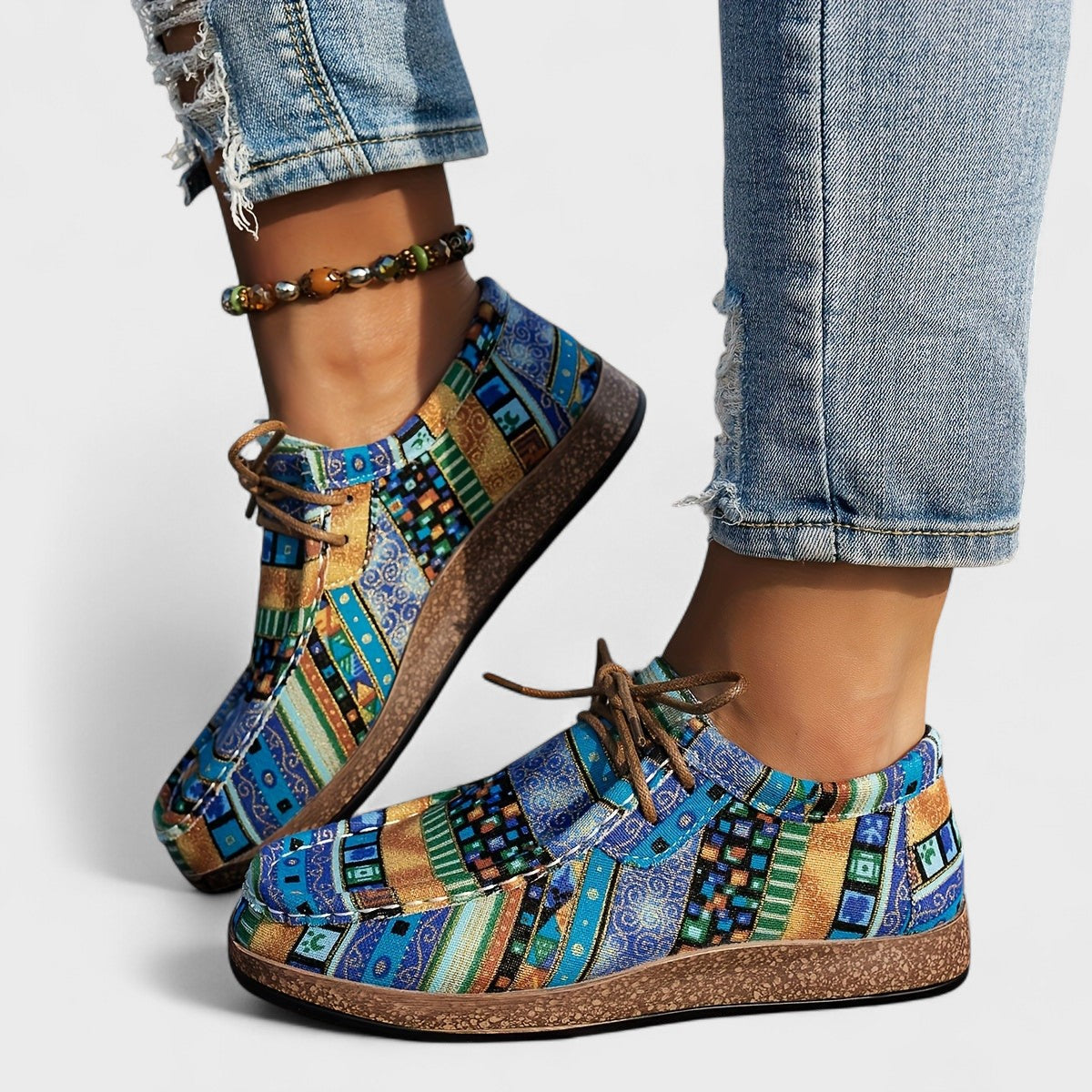 Liora - Lightweight and Comfortable Orthopaedic Sneakers for Women