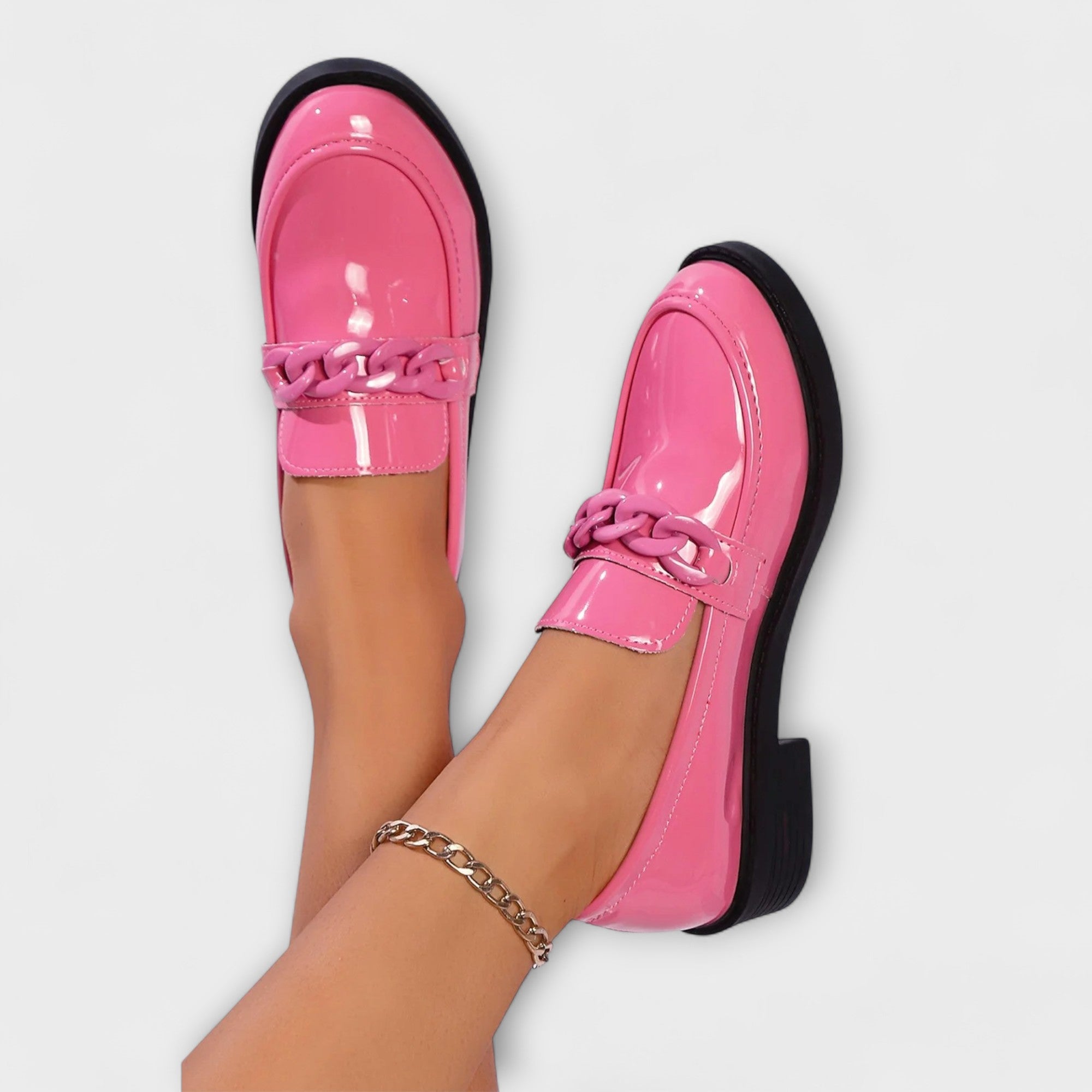 Mira – Round Shape, Casual Loafers
