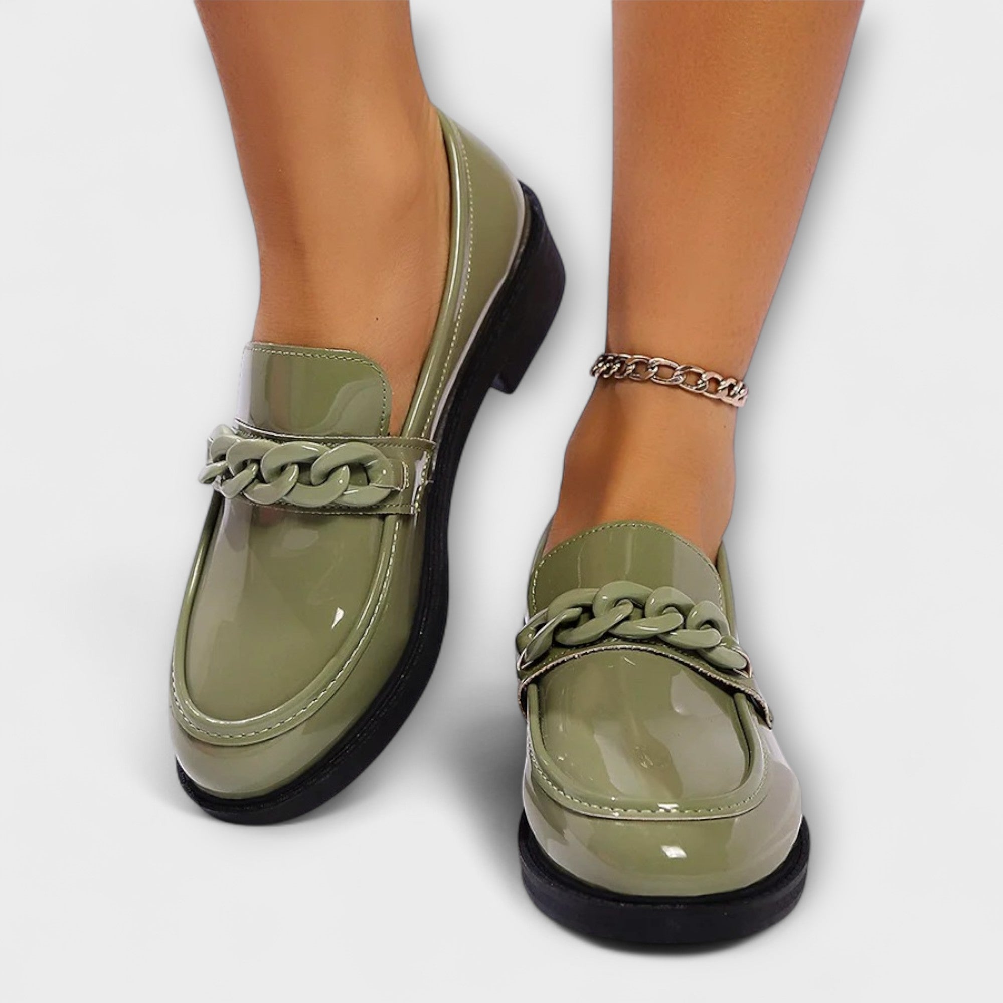 Mira – Round Shape, Casual Loafers
